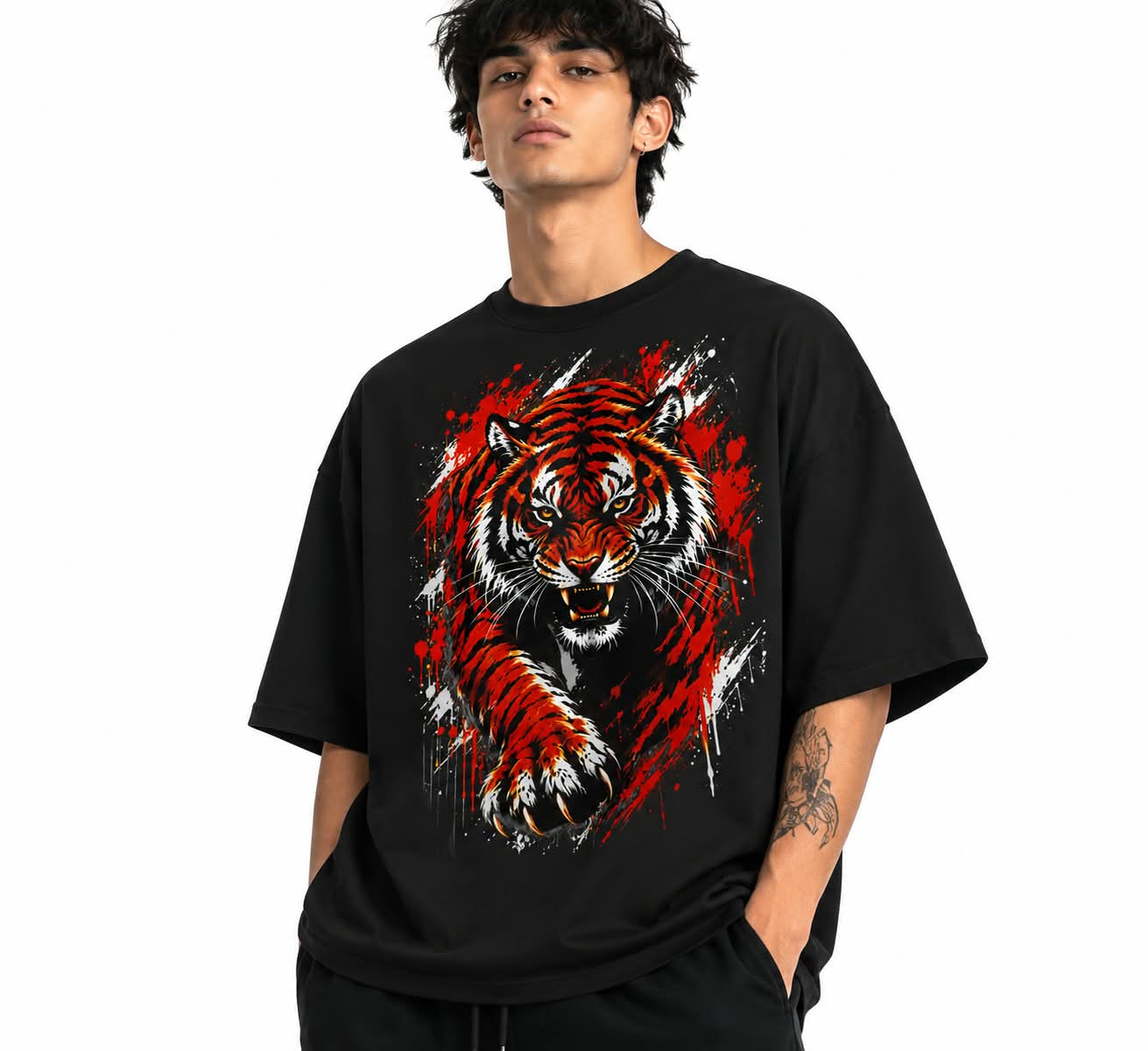 "ROARING TIGER" Blood Splatter Oversized Graphic T-Shirt – Japanese Beast Streetwear Tee