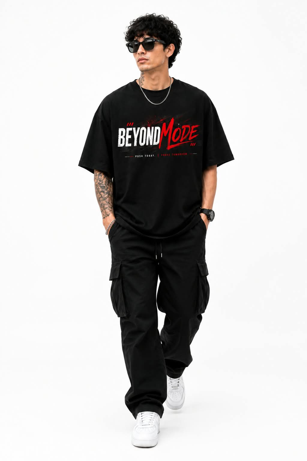 "BEYOND MODE" Typography Oversized Graphic T-Shirt – Edgy Techwear Street Tee