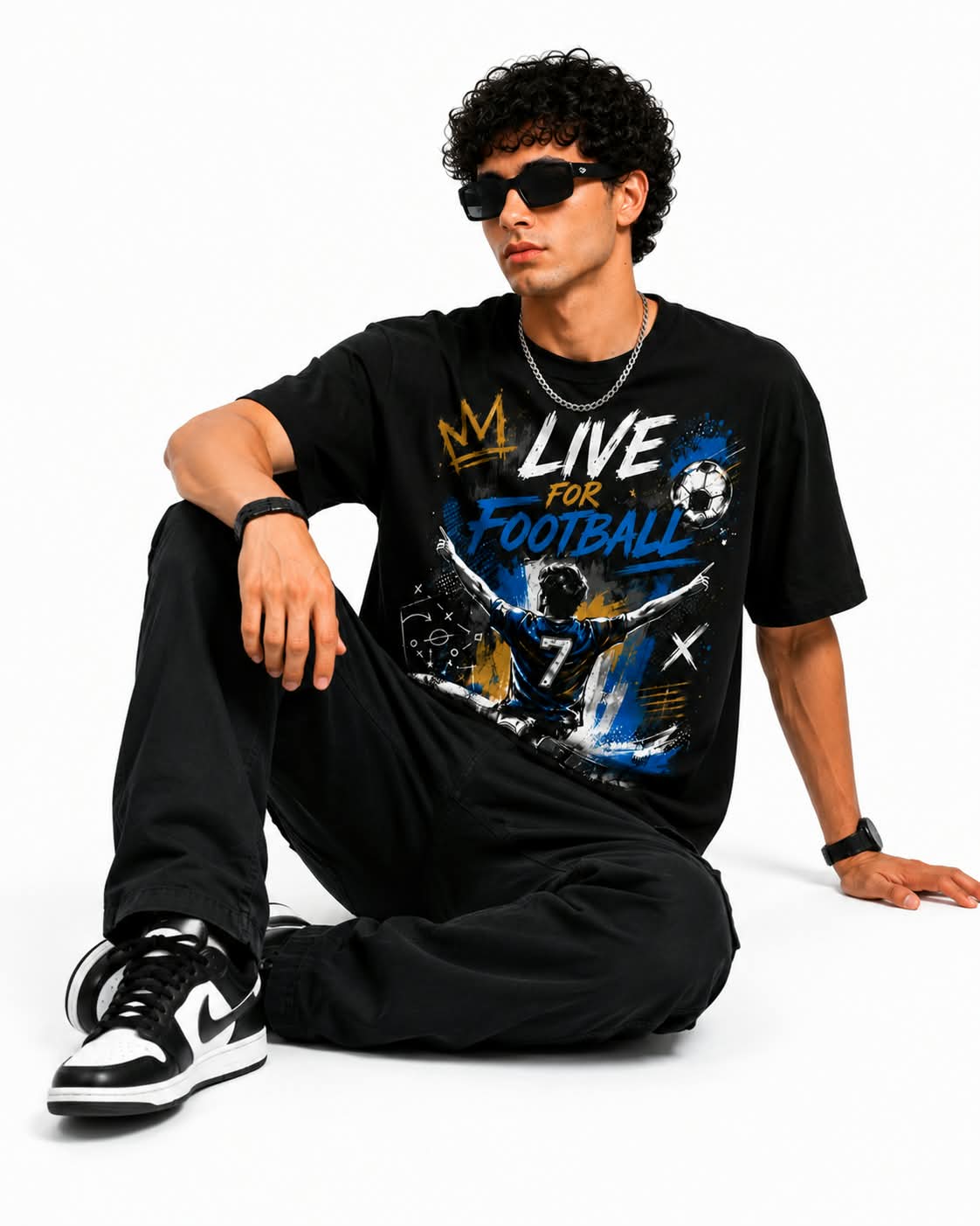 "LIVE FOR FOOTBALL" CR7 Goal Celebration Oversized Graphic T-Shirt – Soccer Streetwear Tee