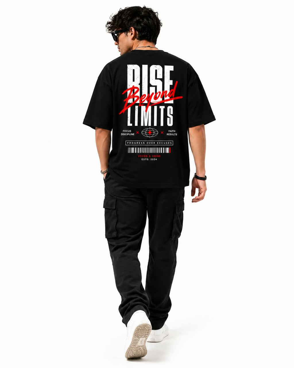 "RISE BEYOND LIMITS" Streetwear Oversized Graphic T-Shirt – Urban Tech Typography Heavyweight Tee