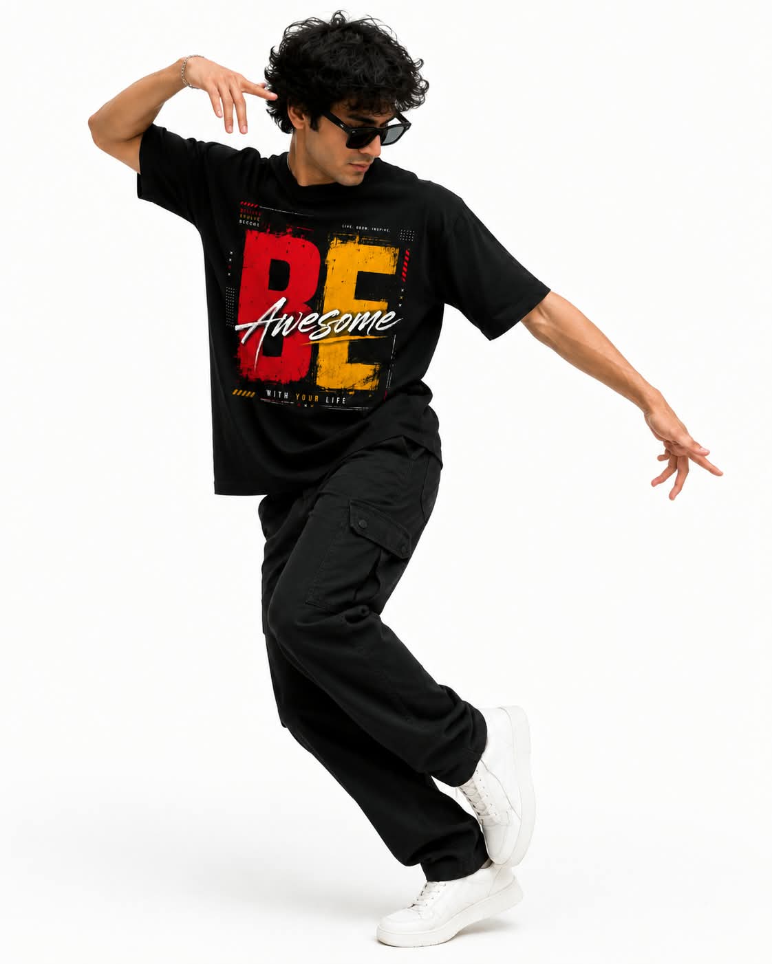 "BE AWESOME" Dual-Tone Typography Oversized Graphic T-Shirt – Urban Motivation Streetwear Tee