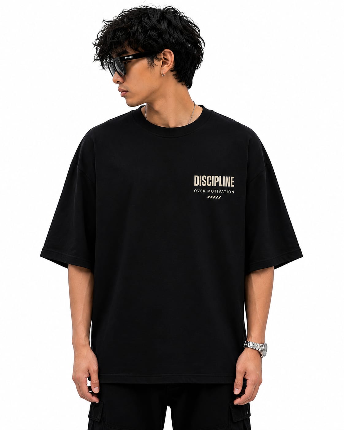 "DISCIPLINE OVER MOTIVATION" Japanese Kanji Oversized Graphic T-Shirt – Urban Techwear Street Tee